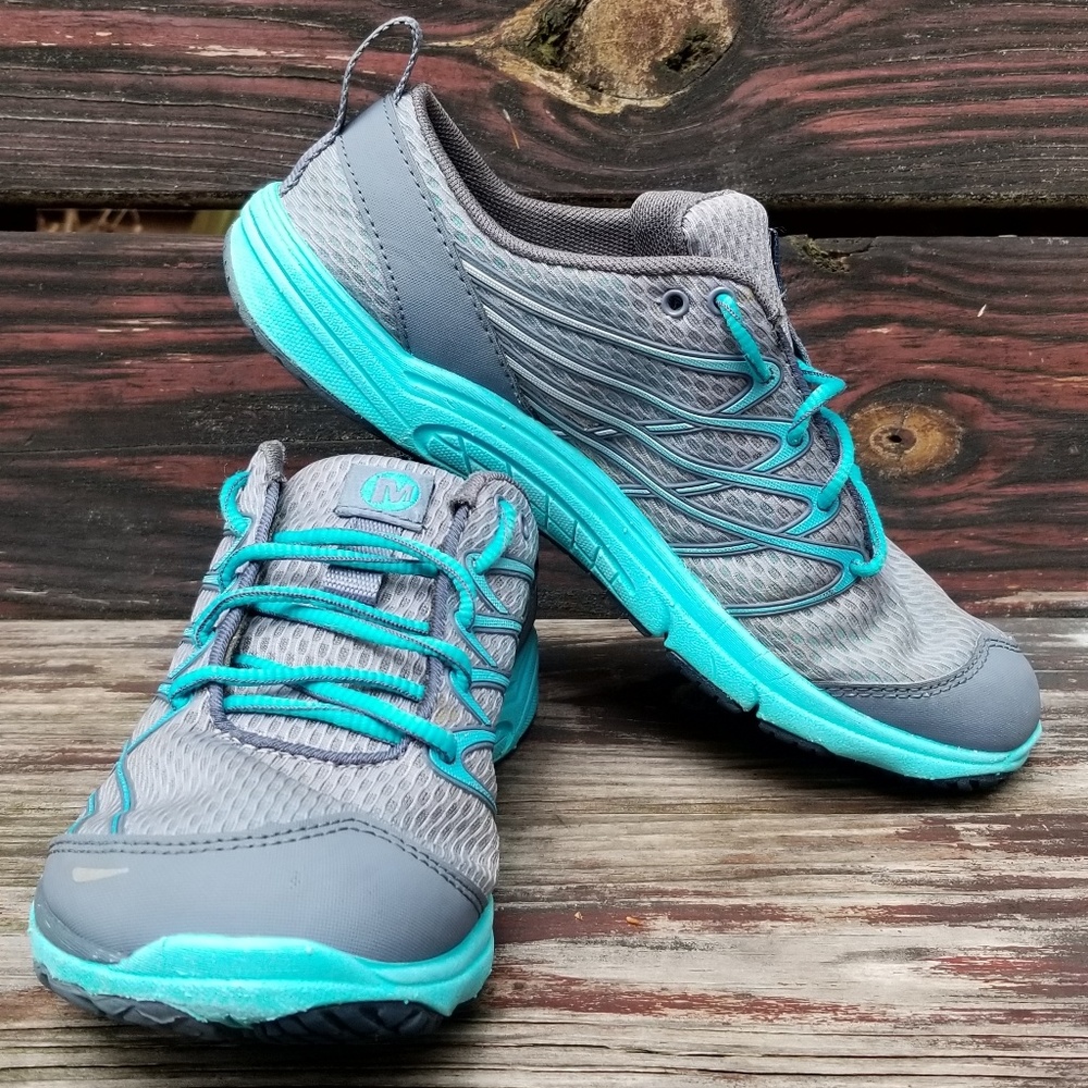 Merrel womens size 7 US model J06292 scuba blue